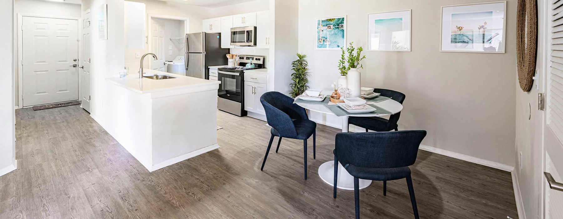 dining area next to kitchen